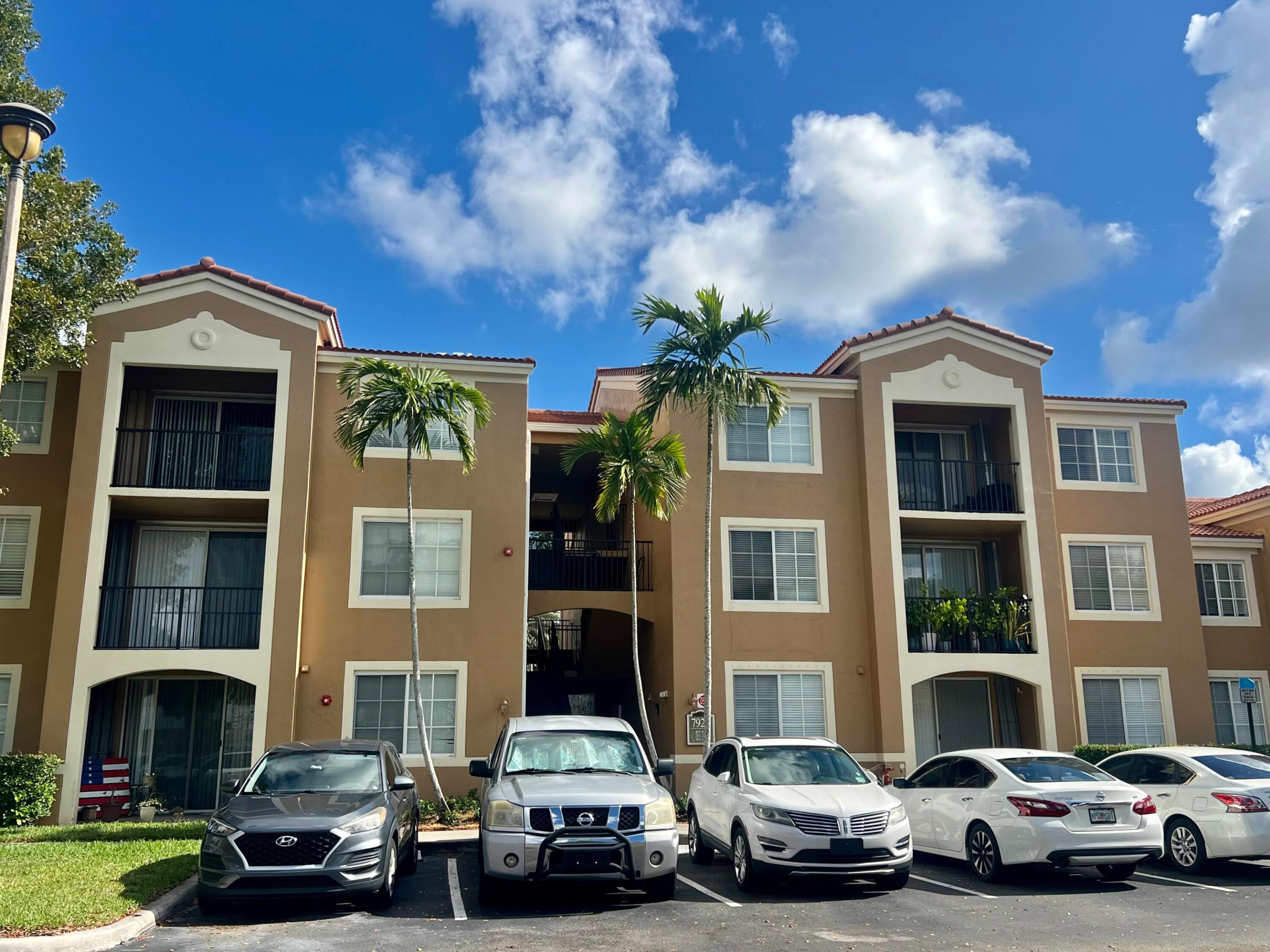 St Andrews at Nob Hill - Residential