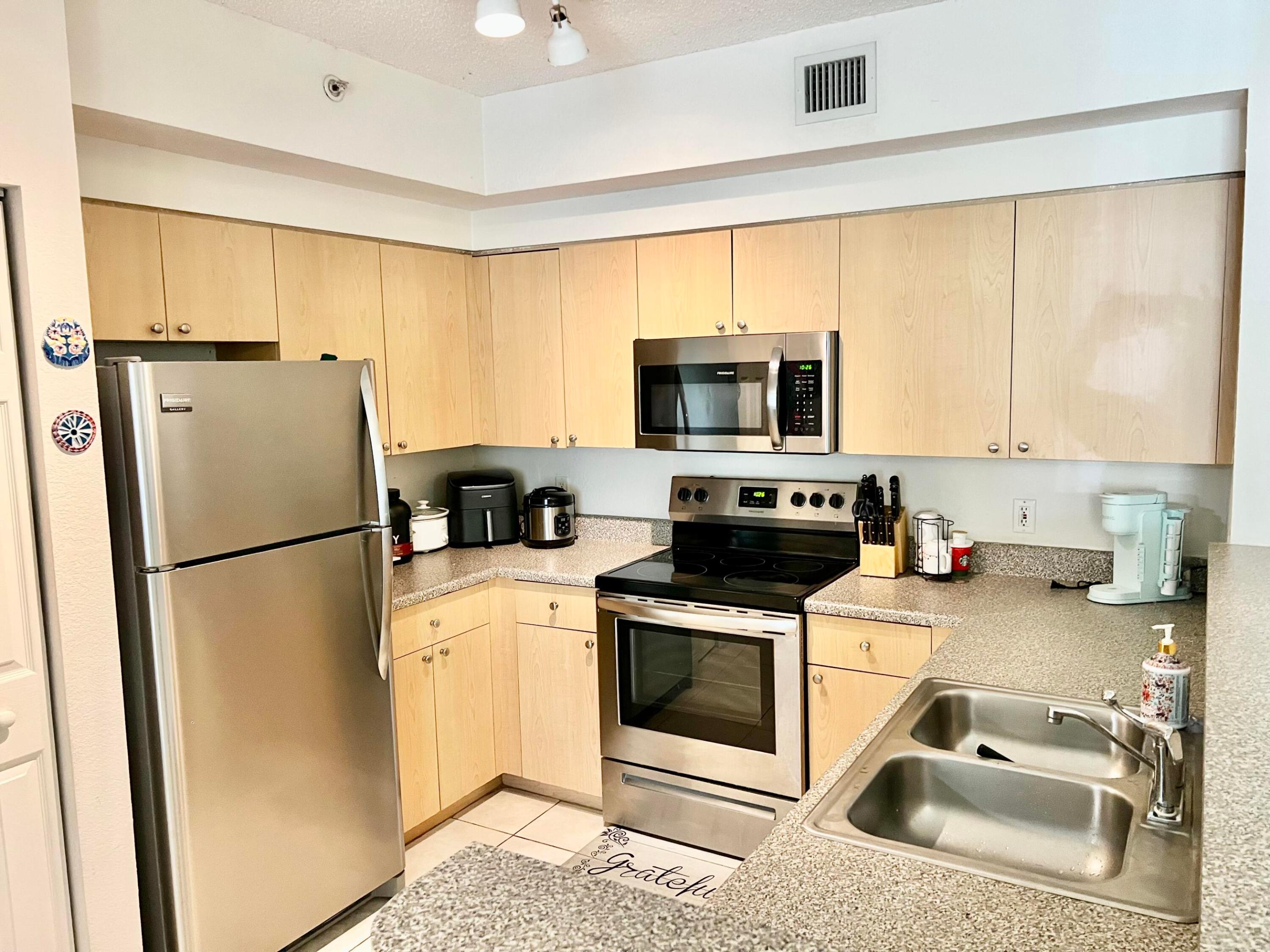 St Andrews at Nob Hill - Residential