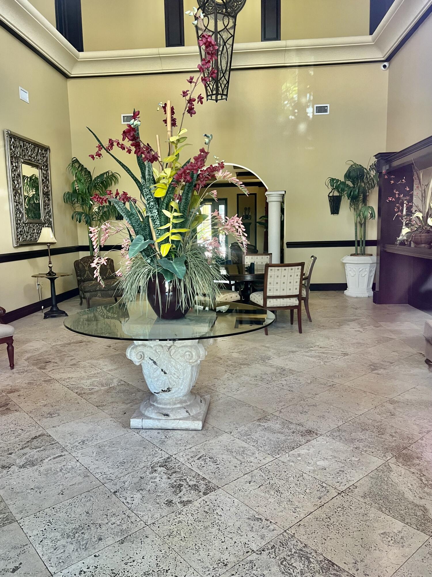 St Andrews at Nob Hill - Residential