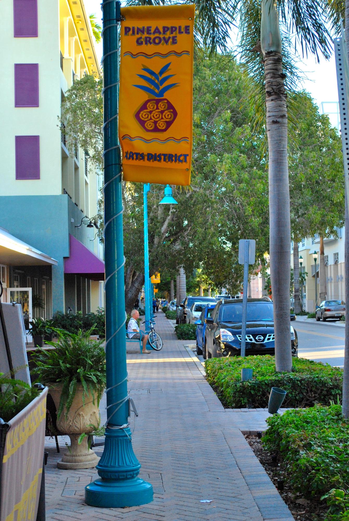 TROPIC PALMS - Residential