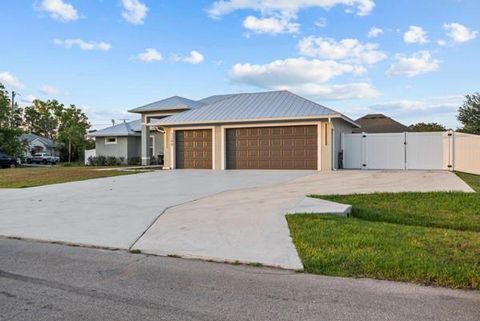 Single Family Residence in Port St Lucie FL 5288 North Lovett Cir Cir 5.jpg