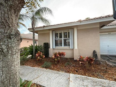 328 W Coral Trace Circle W Delray Beach FL 33445