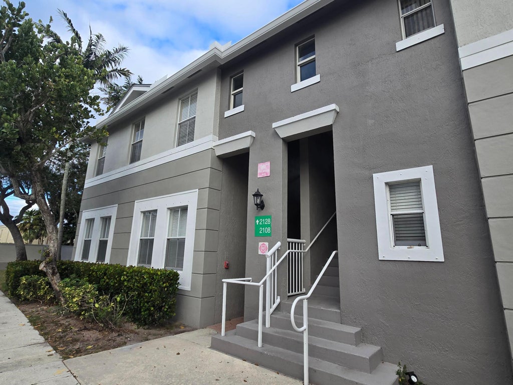 Photo of 2128 Shoma Drive, Royal Palm Beach, FL 33414 (MLS # R11148284)