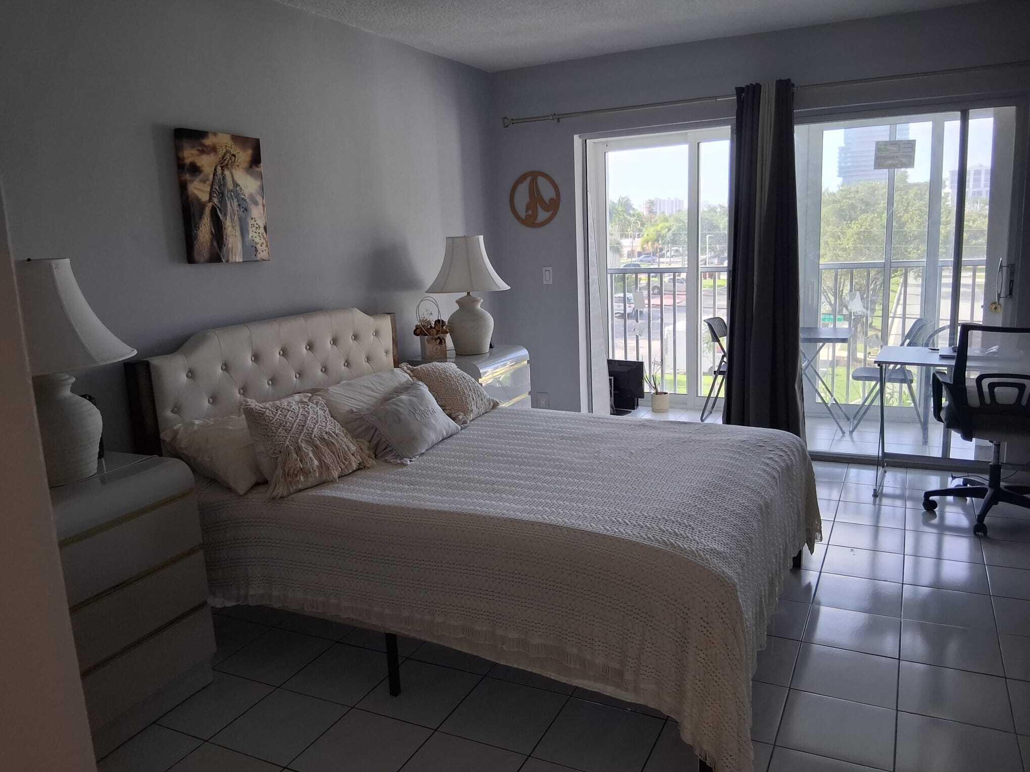 329 SE 3rd Street 302s