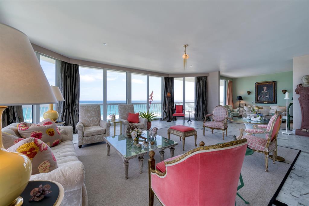 TWENTY ONE HUNDRED CONDO - Residential