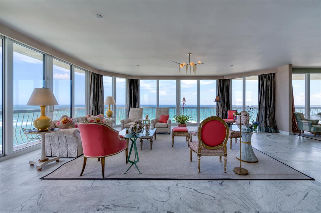 TWENTY ONE HUNDRED CONDO - Residential