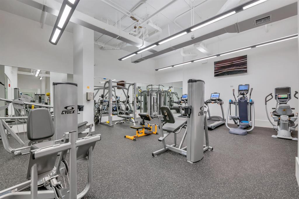 TWENTY ONE HUNDRED CONDO - Residential