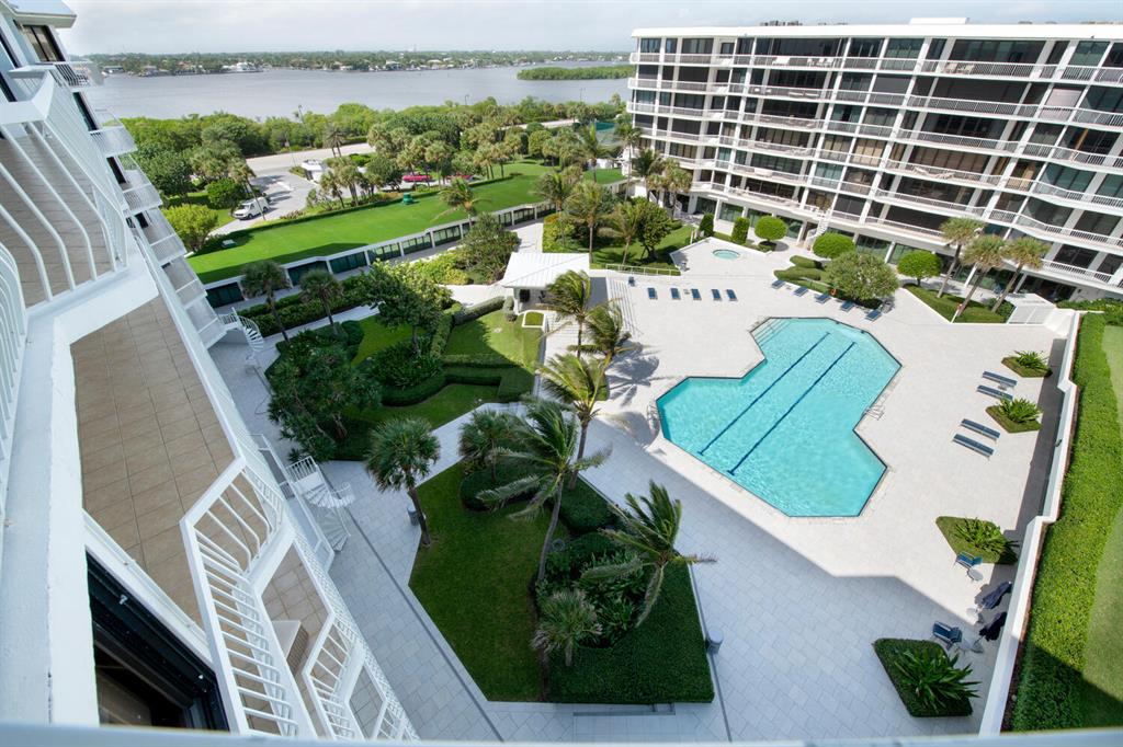 TWENTY ONE HUNDRED CONDO - Residential