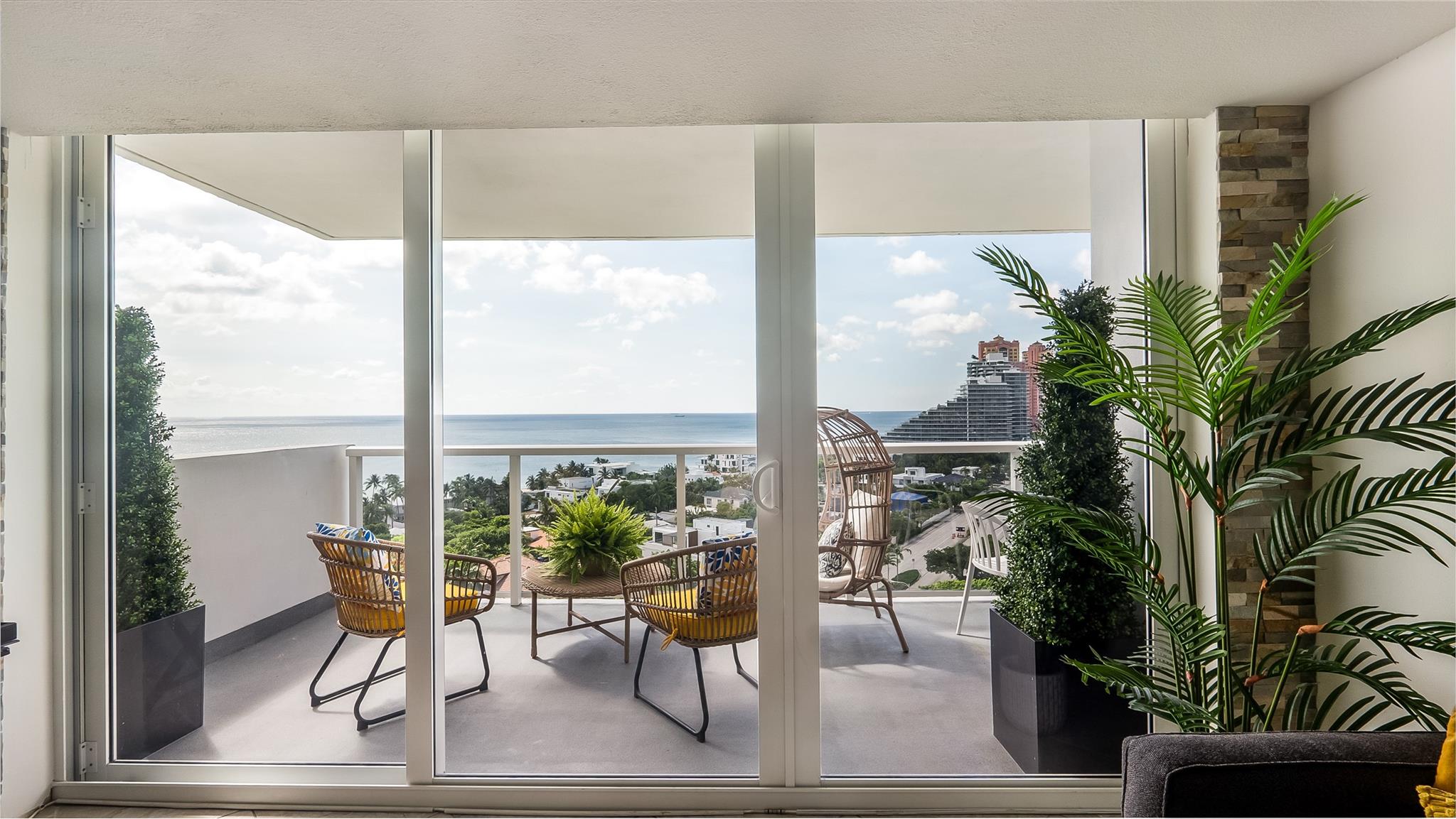 2701 N Ocean Blvd 15c