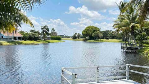 Tiny photo for 2060 Amesbury Circle, Wellington, FL 33414 (MLS # B26050118)
