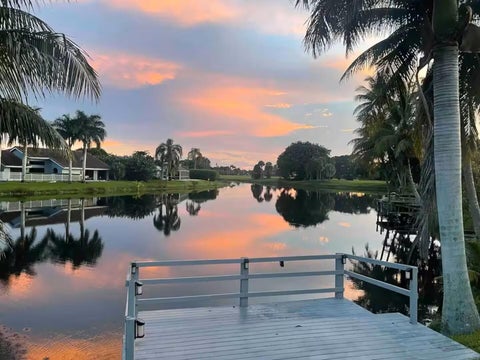 Tiny photo for 2060 Amesbury Circle, Wellington, FL 33414 (MLS # B26050118)