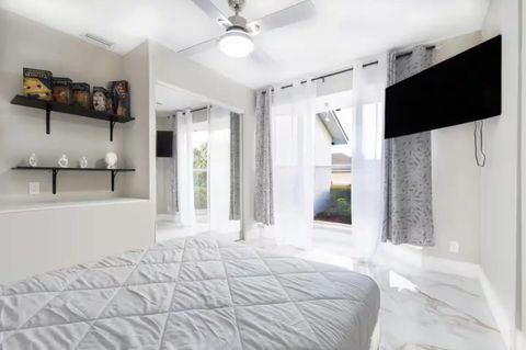 Tiny photo for 2060 Amesbury Circle, Wellington, FL 33414 (MLS # B26050118)