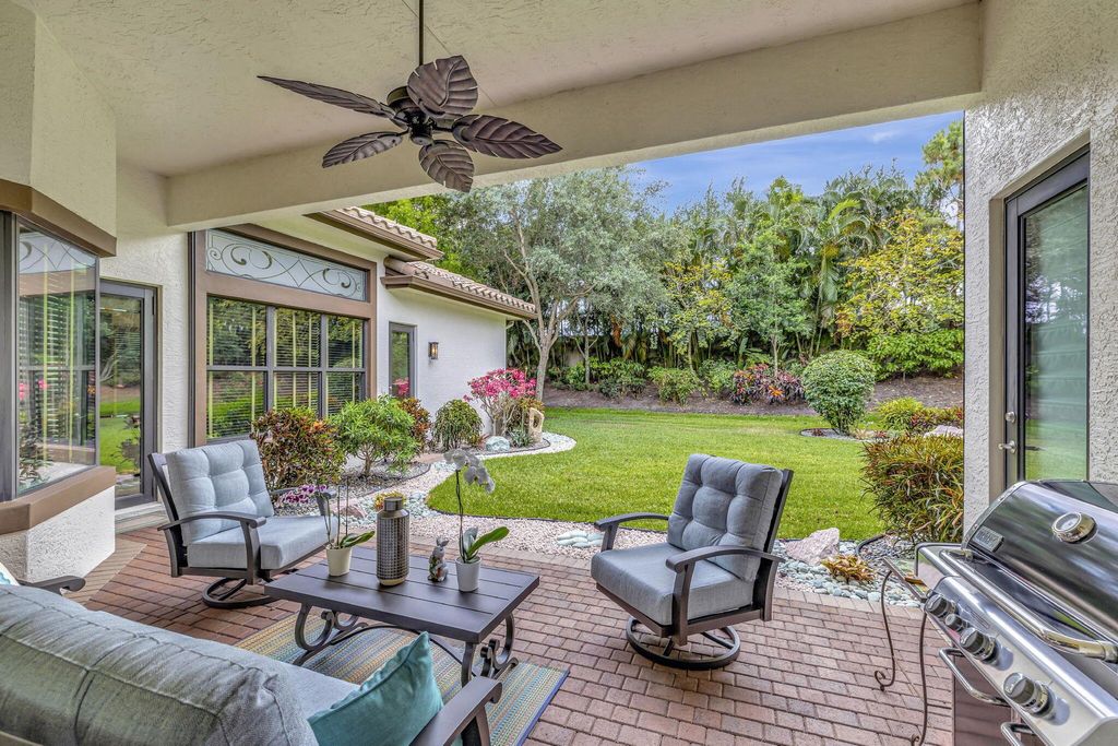 Photo of 8873 Sydney Harbor Circle, Delray Beach, FL 33446 (MLS # R10986347)