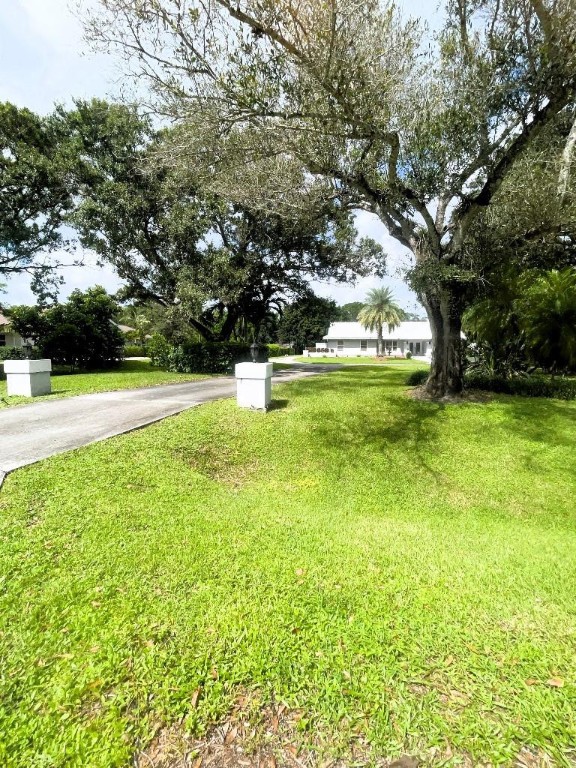 14183 Greentree Trail