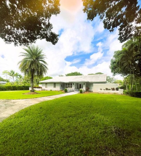 14183 Greentree Trl Wellington FL 33414