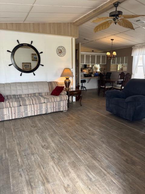 WHISPERING CREEK - Residential