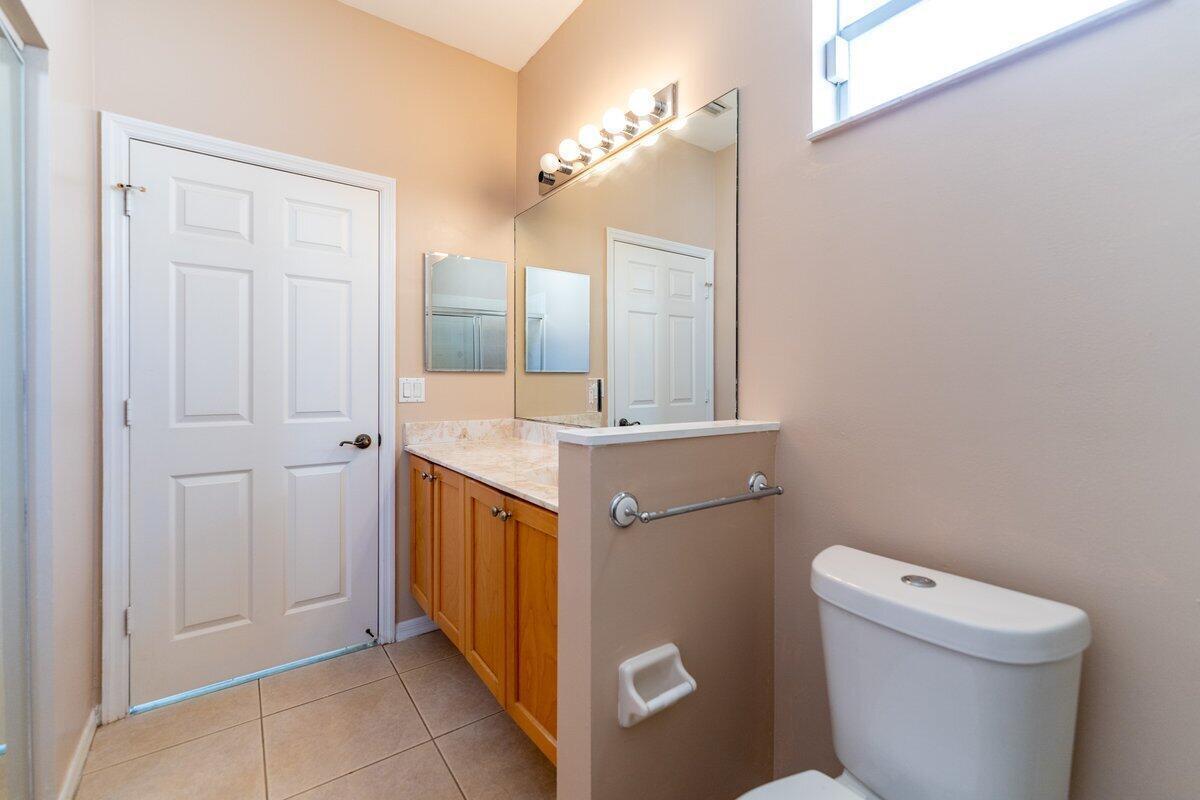 LAKEFOREST AT ST LUCIE WE - Residential Lease