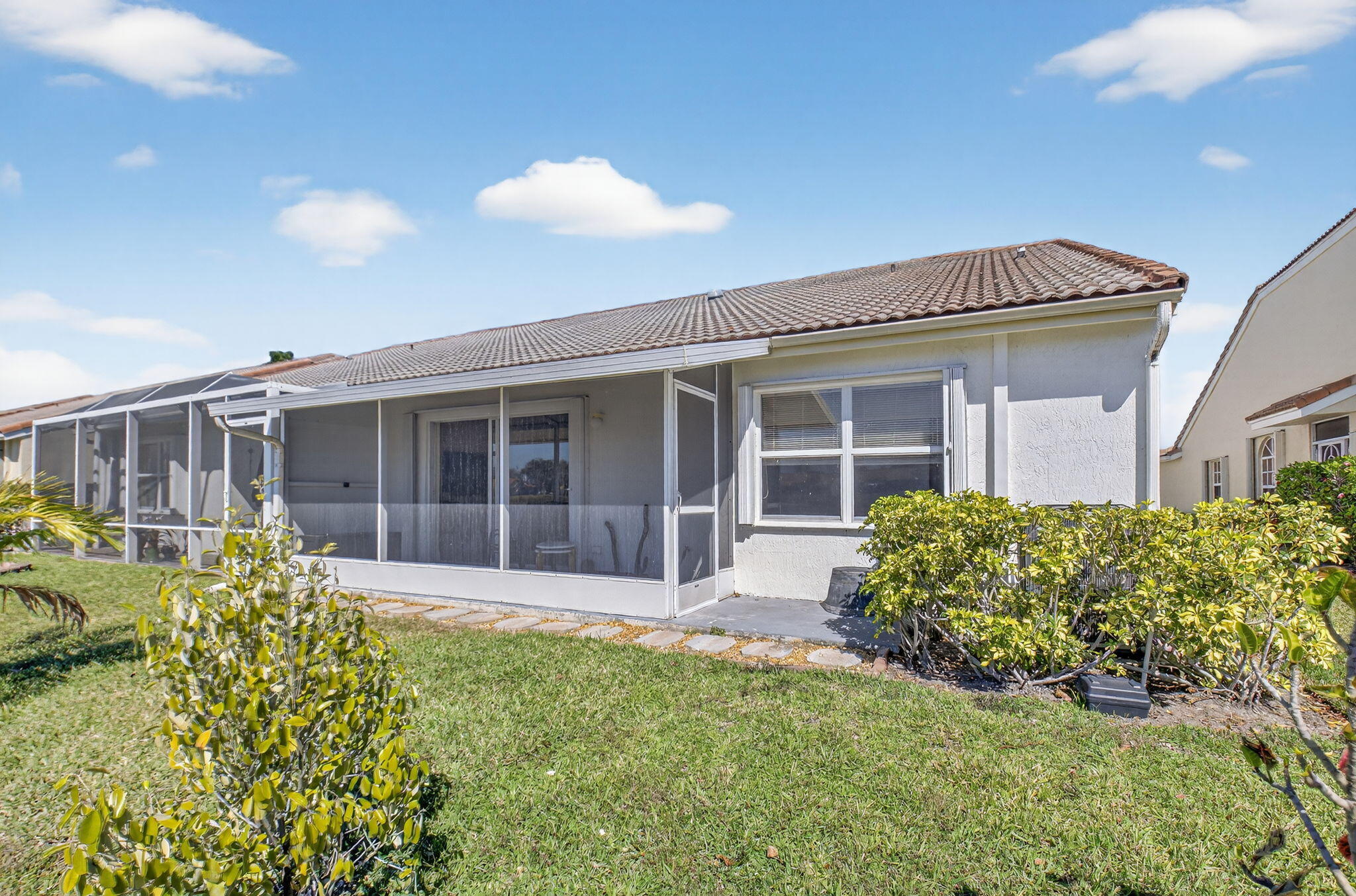 FLORAL LAKES PH 3 AND 4 - Residential