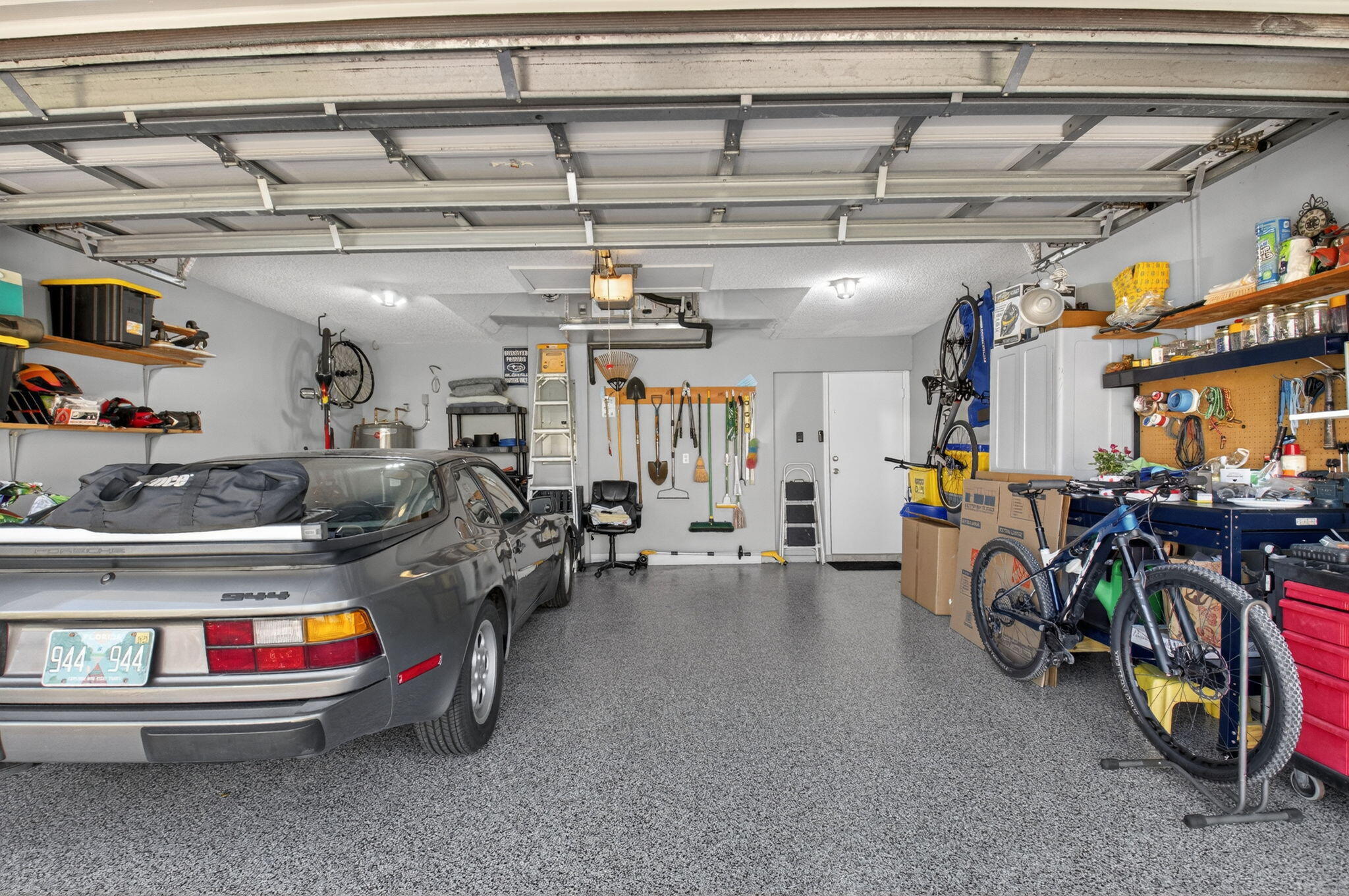 FLORAL LAKES PH 3 AND 4 - Residential