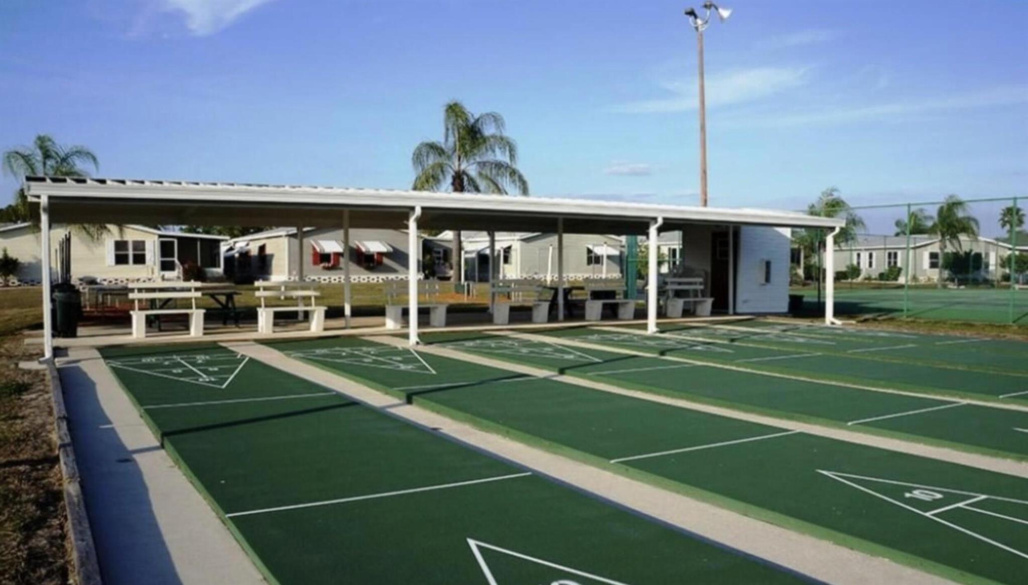 Lake Fairways Country Clu - Residential Lease