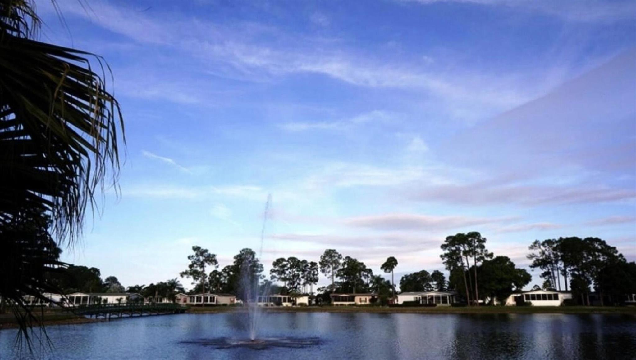 Lake Fairways Country Clu - Residential Lease