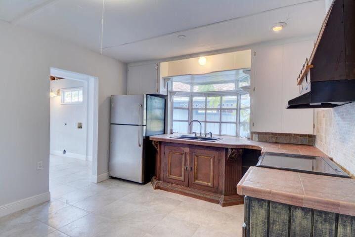 THE GARDENS - Residential Lease