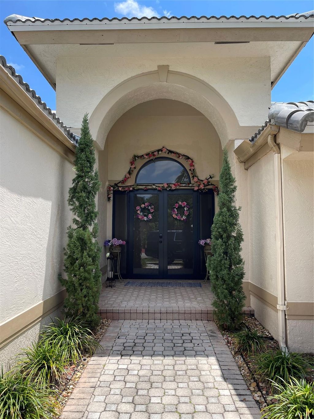 Photo of 4999 Chardonnay Drive, Coral Springs, FL 33067 (MLS # F10436352)