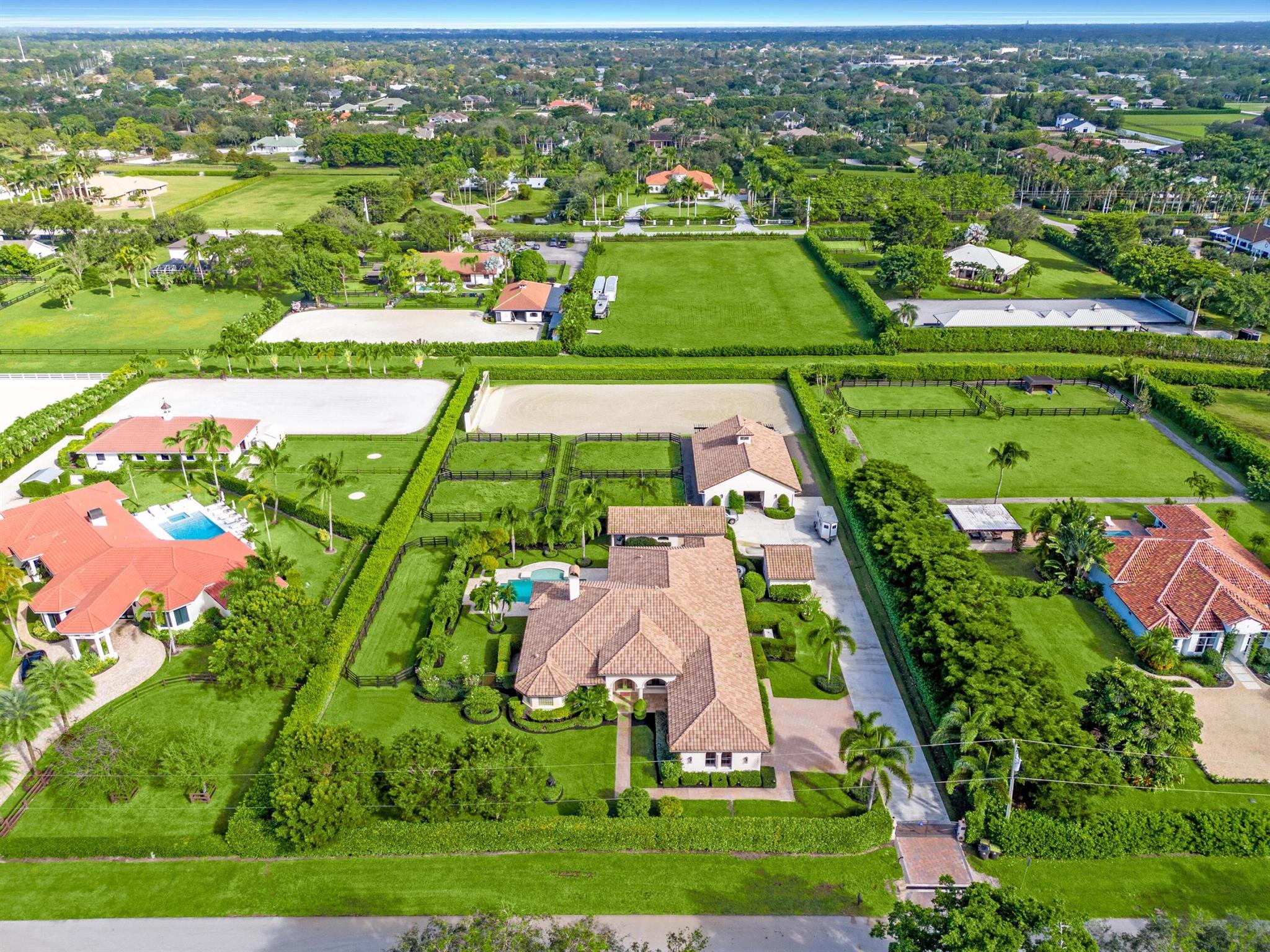 PADDOCK PARK NO 2 OF WELL - Residential