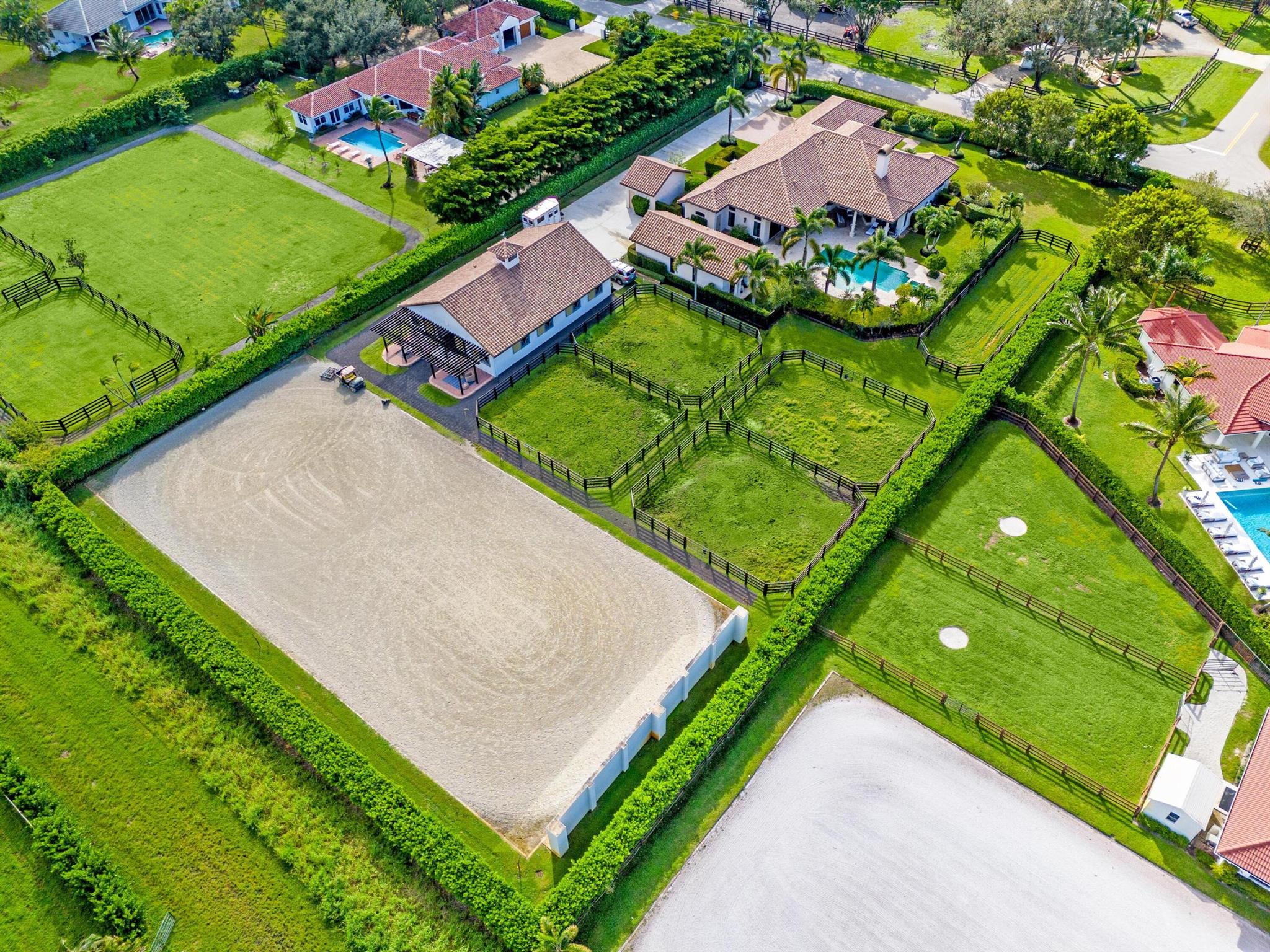 PADDOCK PARK NO 2 OF WELL - Residential