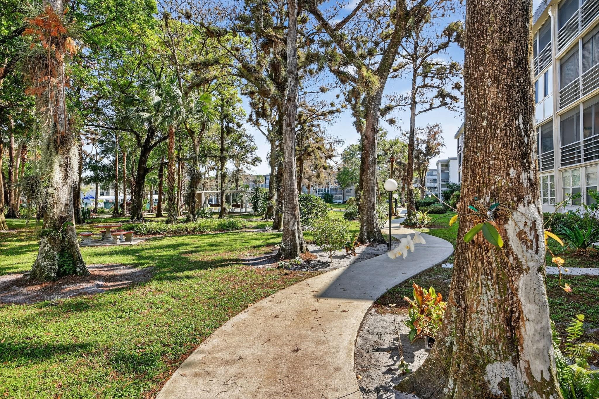 CYPRESS CHASE CONDO - Residential