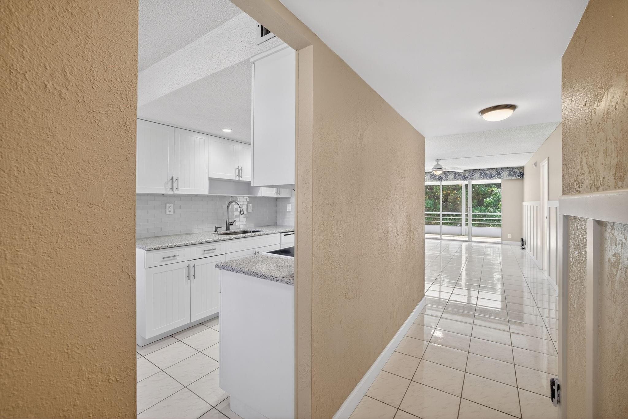 CYPRESS CHASE CONDO - Residential