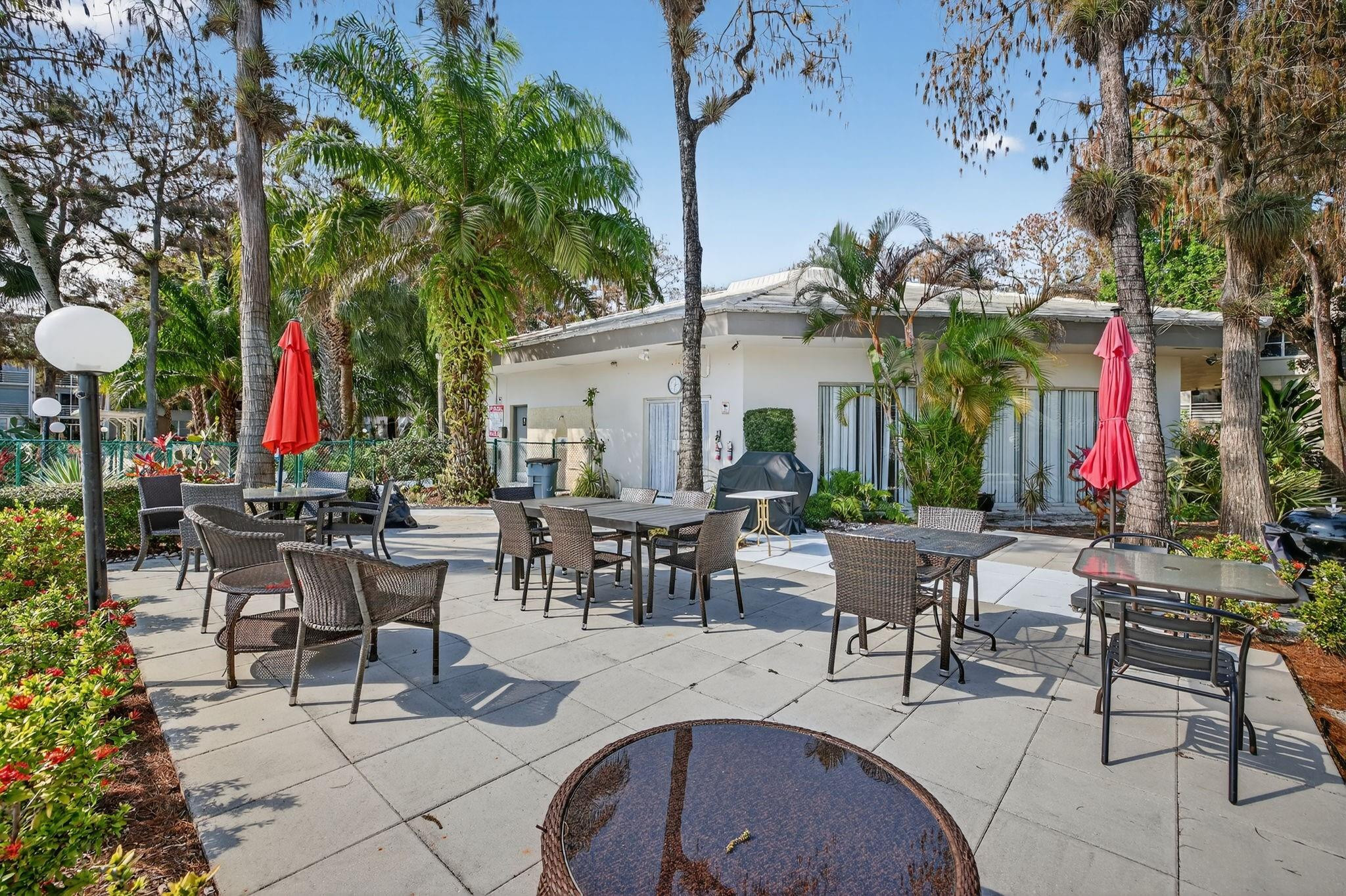 CYPRESS CHASE CONDO - Residential