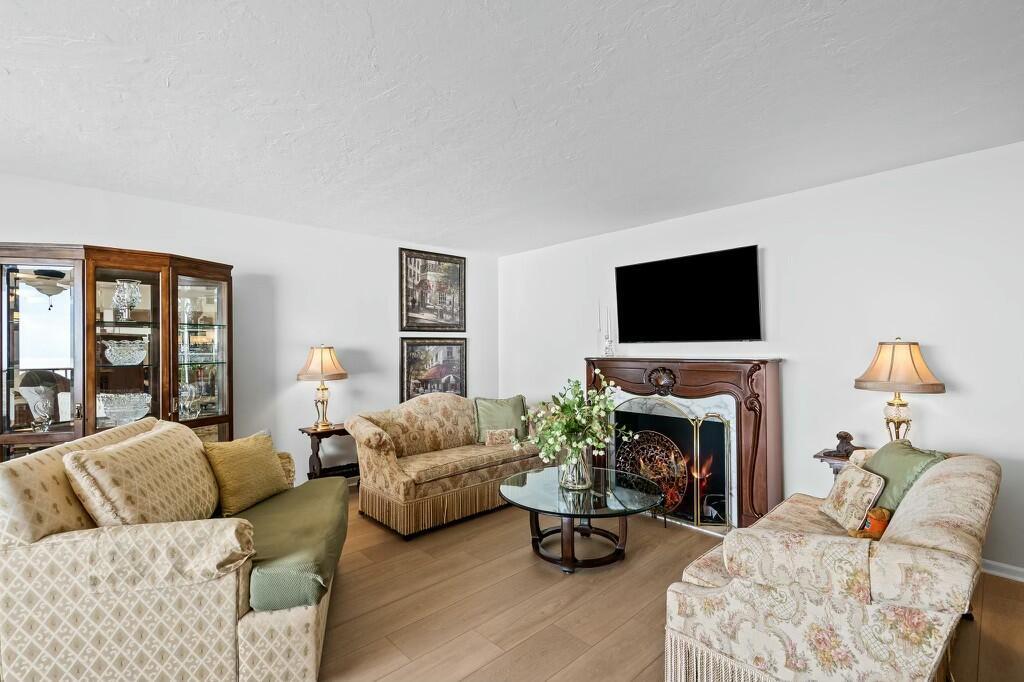 1901 N Ocean Boulevard Penthouse B Phb