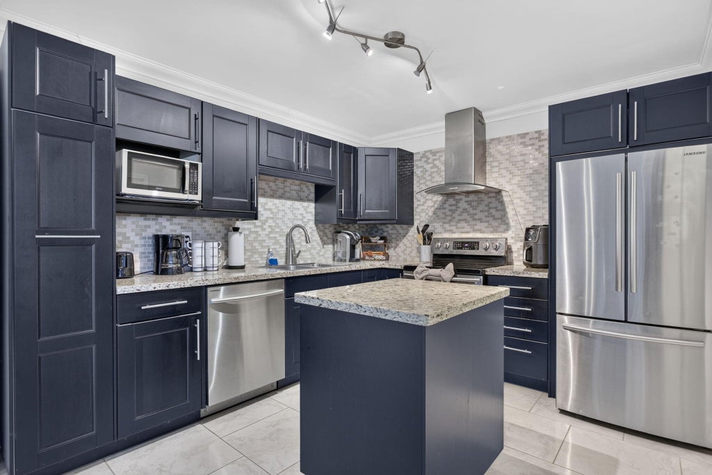 Photo of 1520 NE 34TH Court, Pompano Beach, FL 33064 (MLS # B26072379)