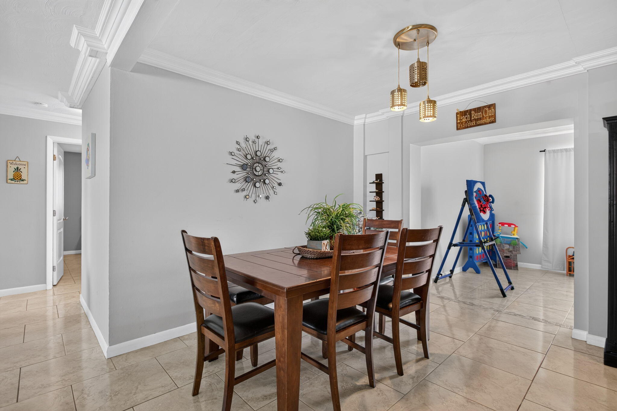 1520 NE 34TH Court