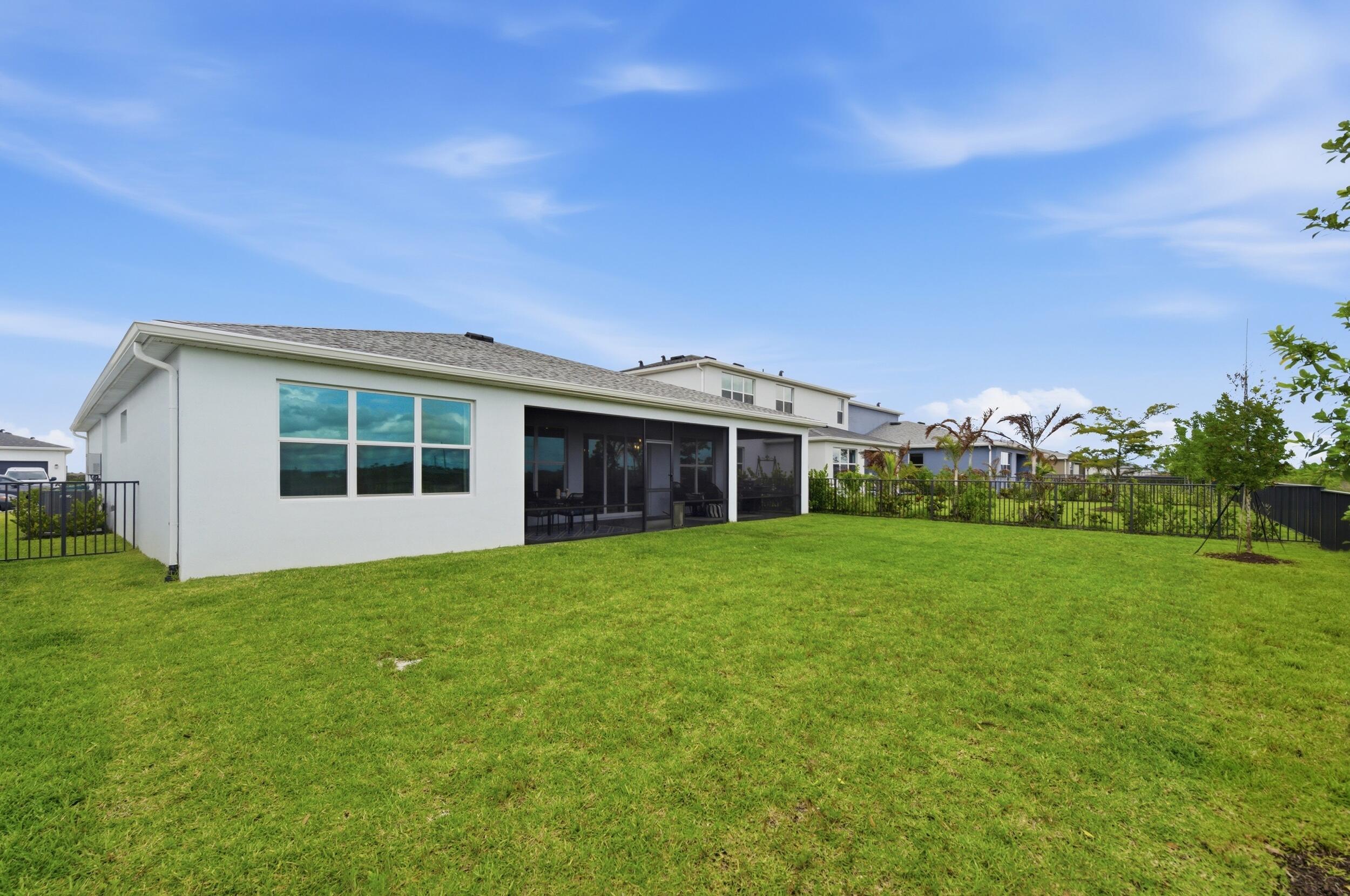 SOUTHERN GROVE PARCEL 28 REPLAT - Residential