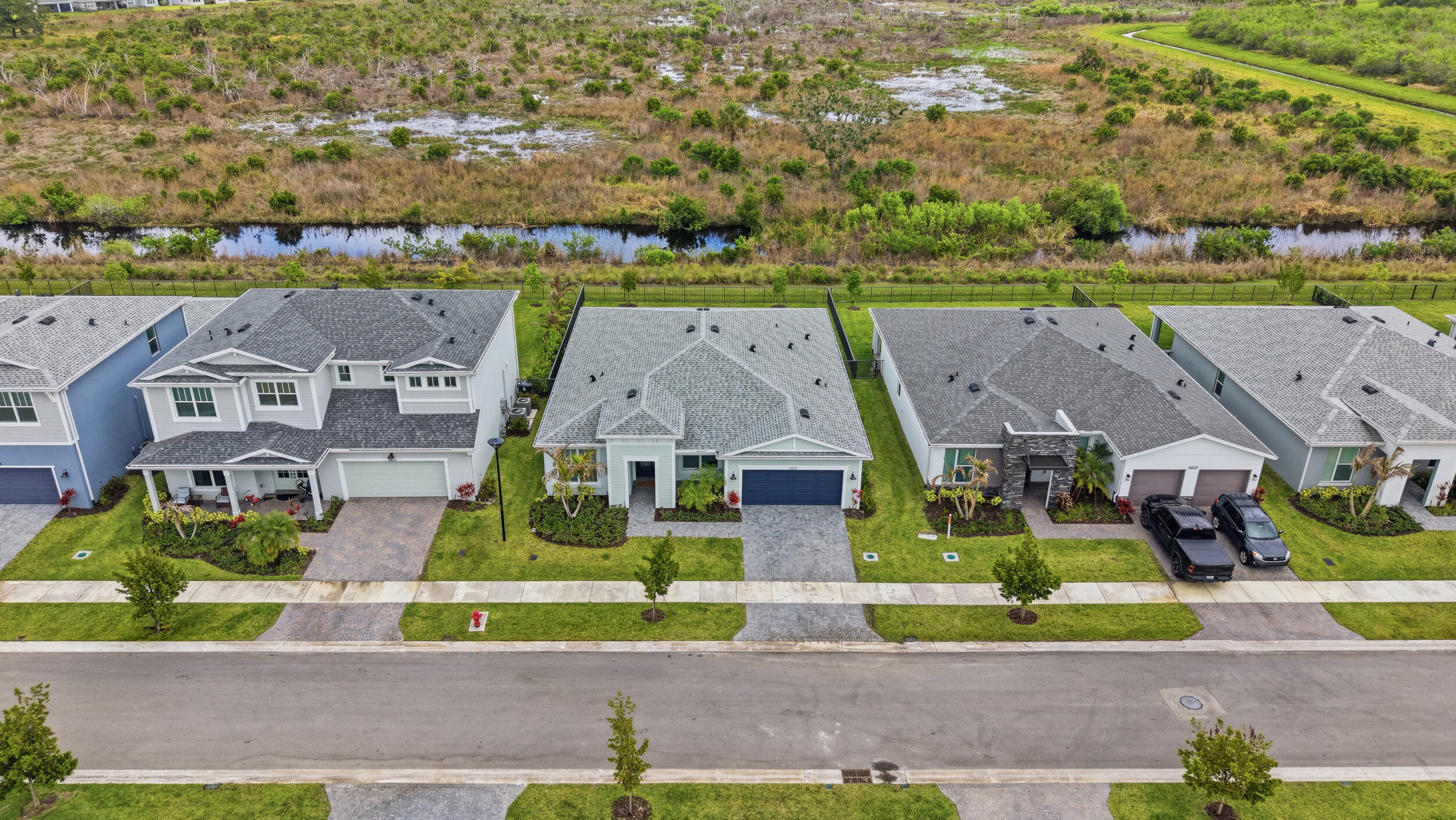 SOUTHERN GROVE PARCEL 28 REPLAT - Residential