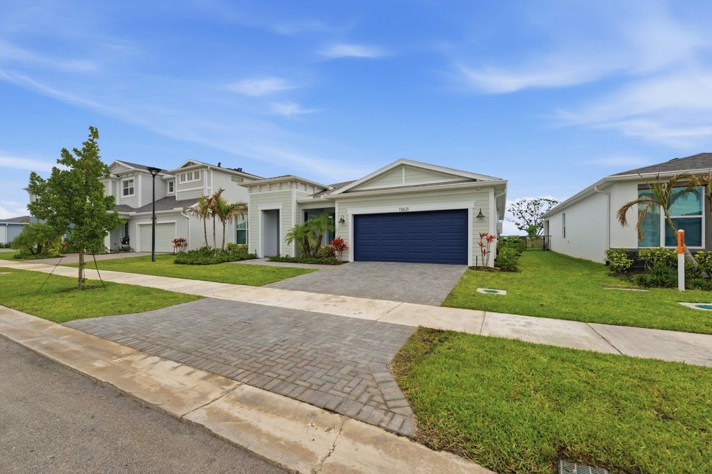 Photo of 13621 SW Bally Drive, Port Saint Lucie, FL 34987 (MLS # B26019182)