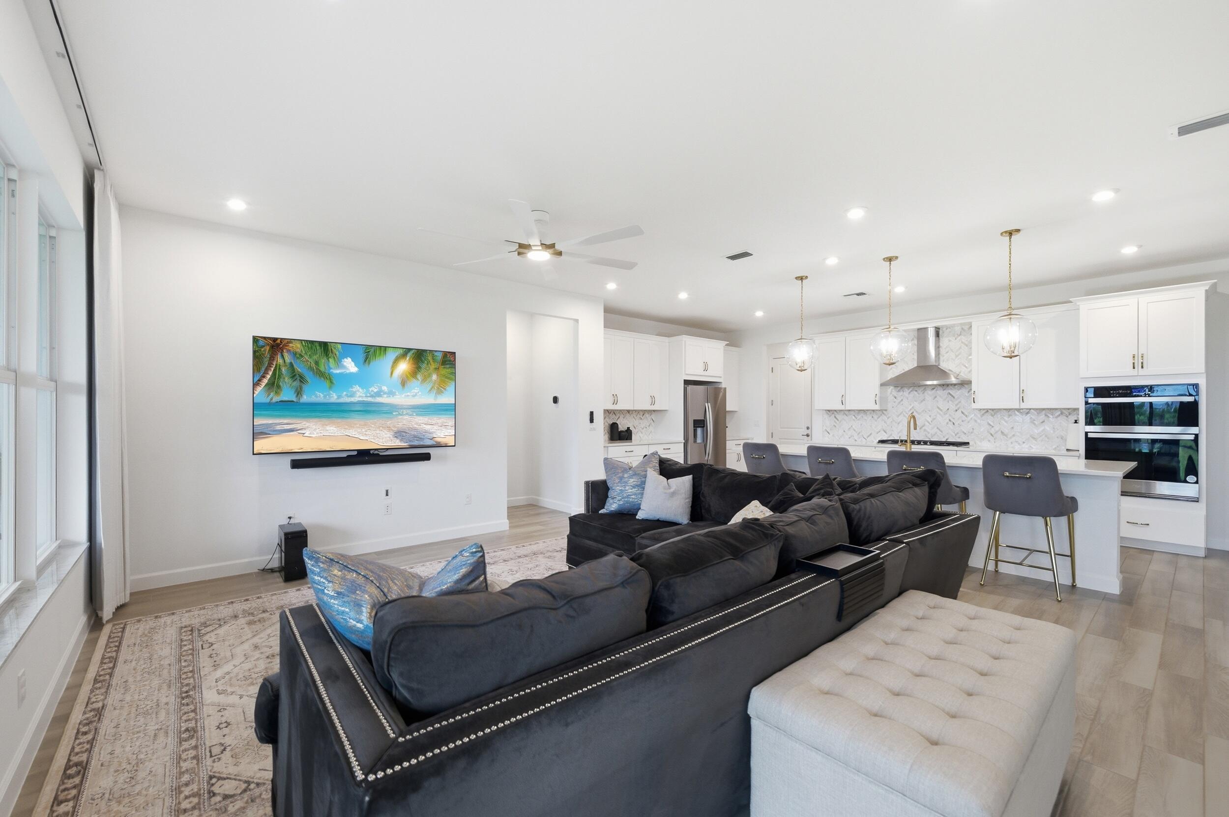 SOUTHERN GROVE PARCEL 28 REPLAT - Residential