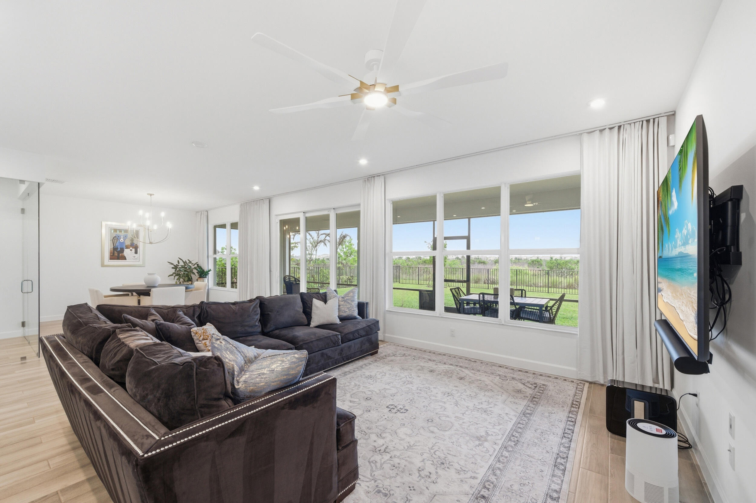 SOUTHERN GROVE PARCEL 28 REPLAT - Residential