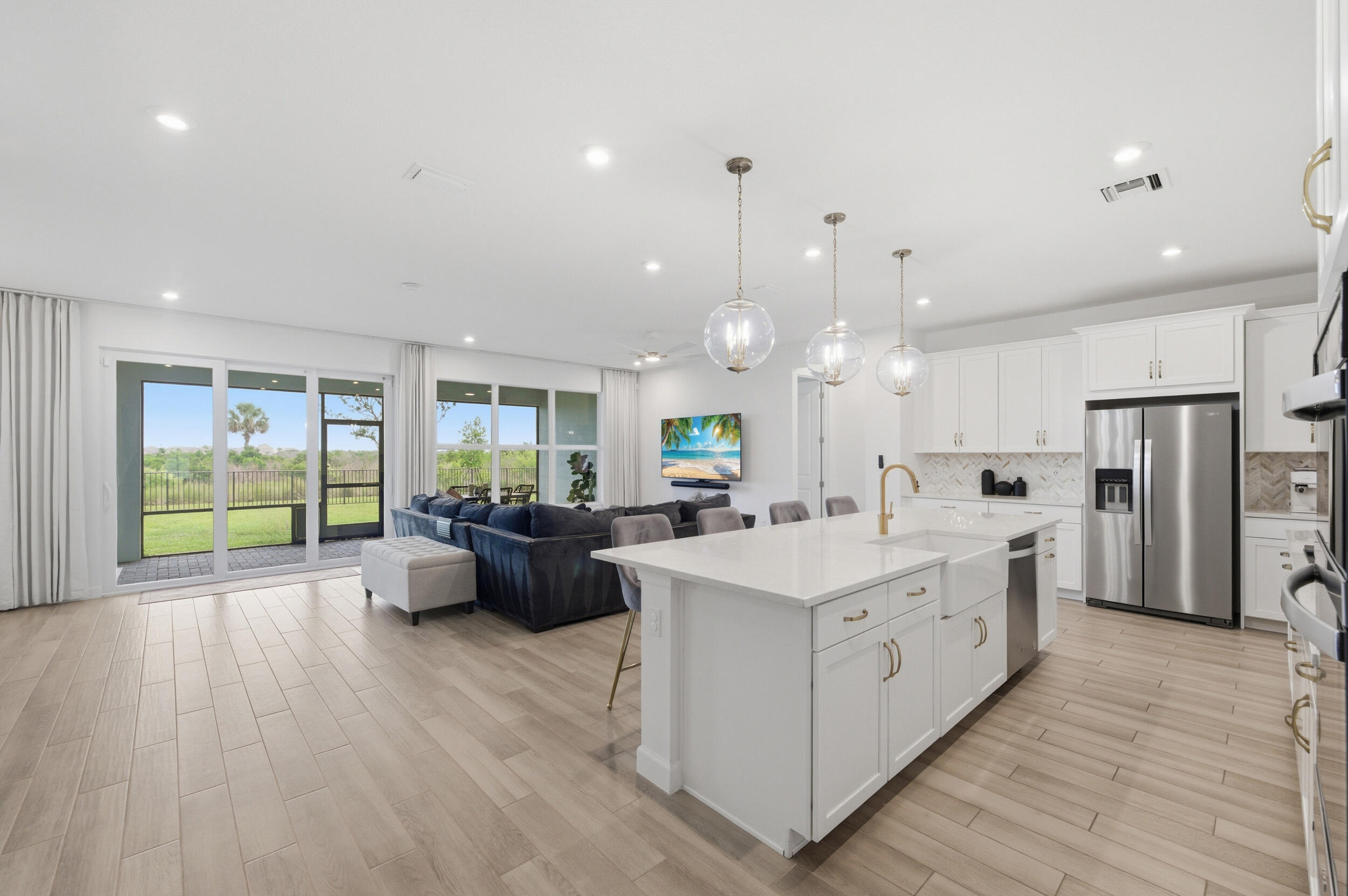 SOUTHERN GROVE PARCEL 28 REPLAT - Residential