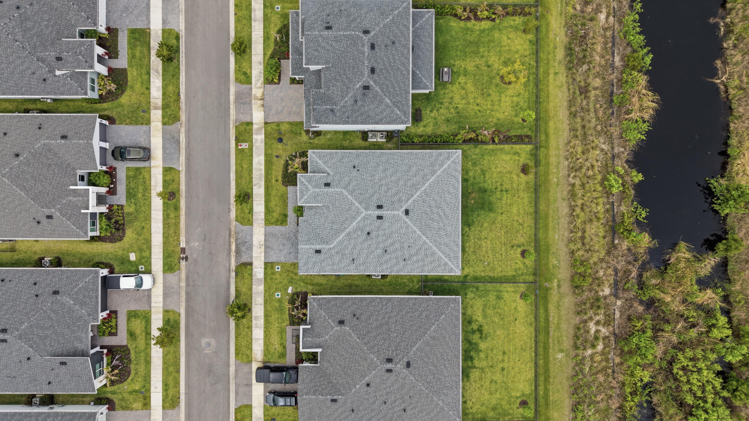 SOUTHERN GROVE PARCEL 28 REPLAT - Residential