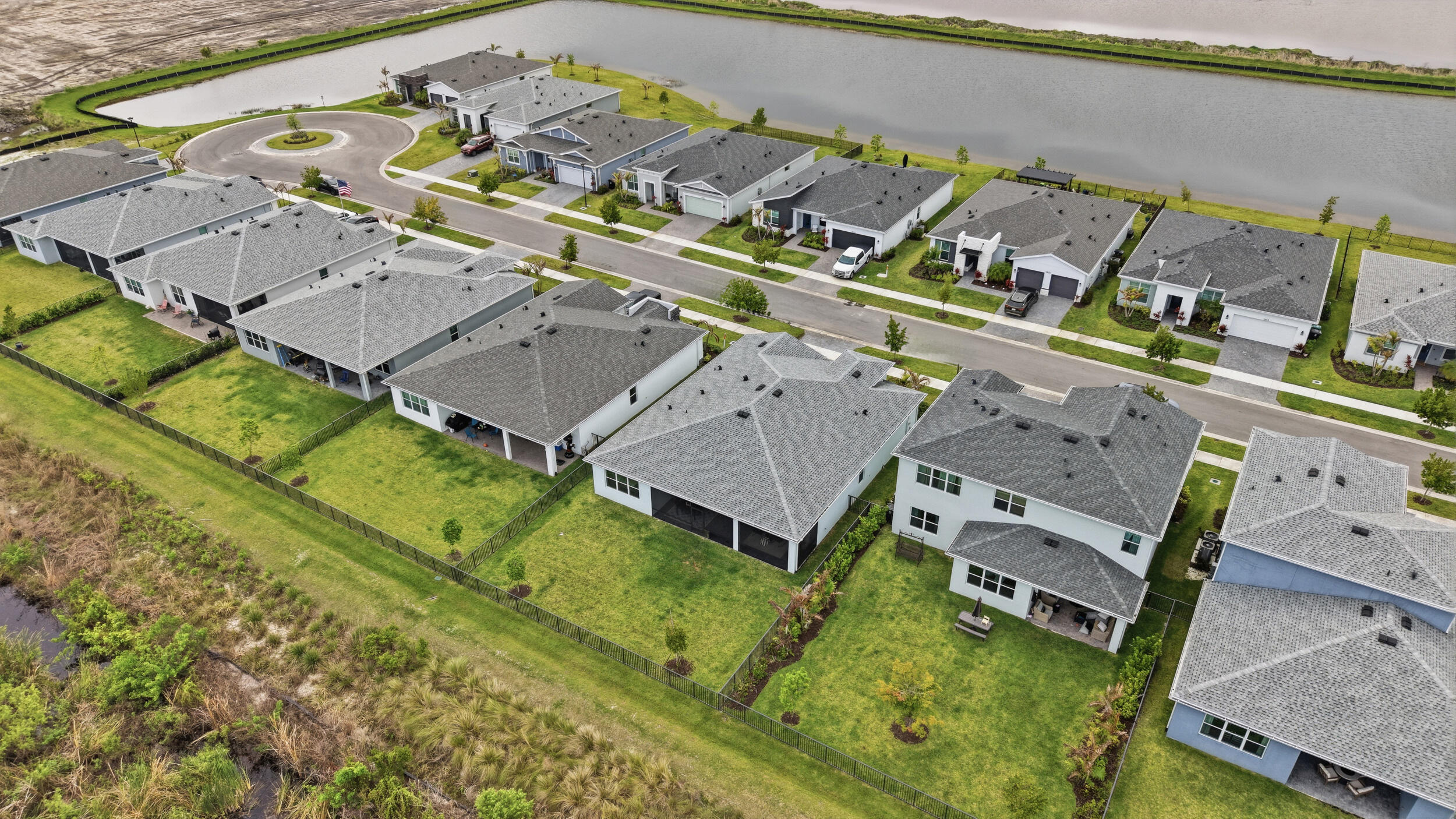 SOUTHERN GROVE PARCEL 28 REPLAT - Residential