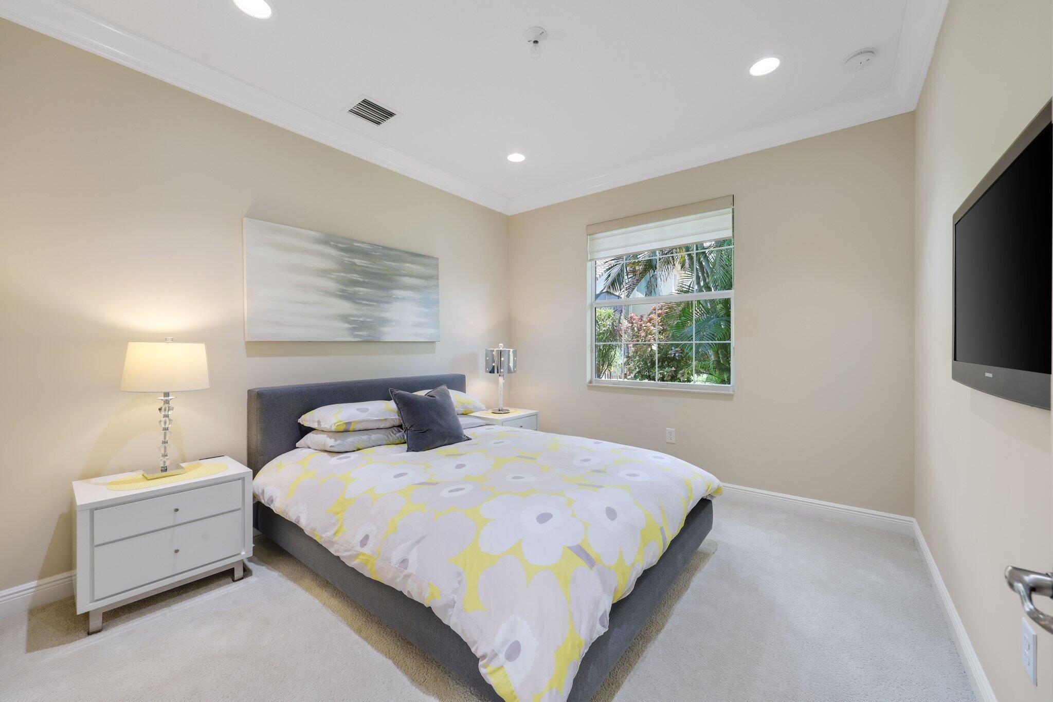 CANYON SPRINGS - Residential