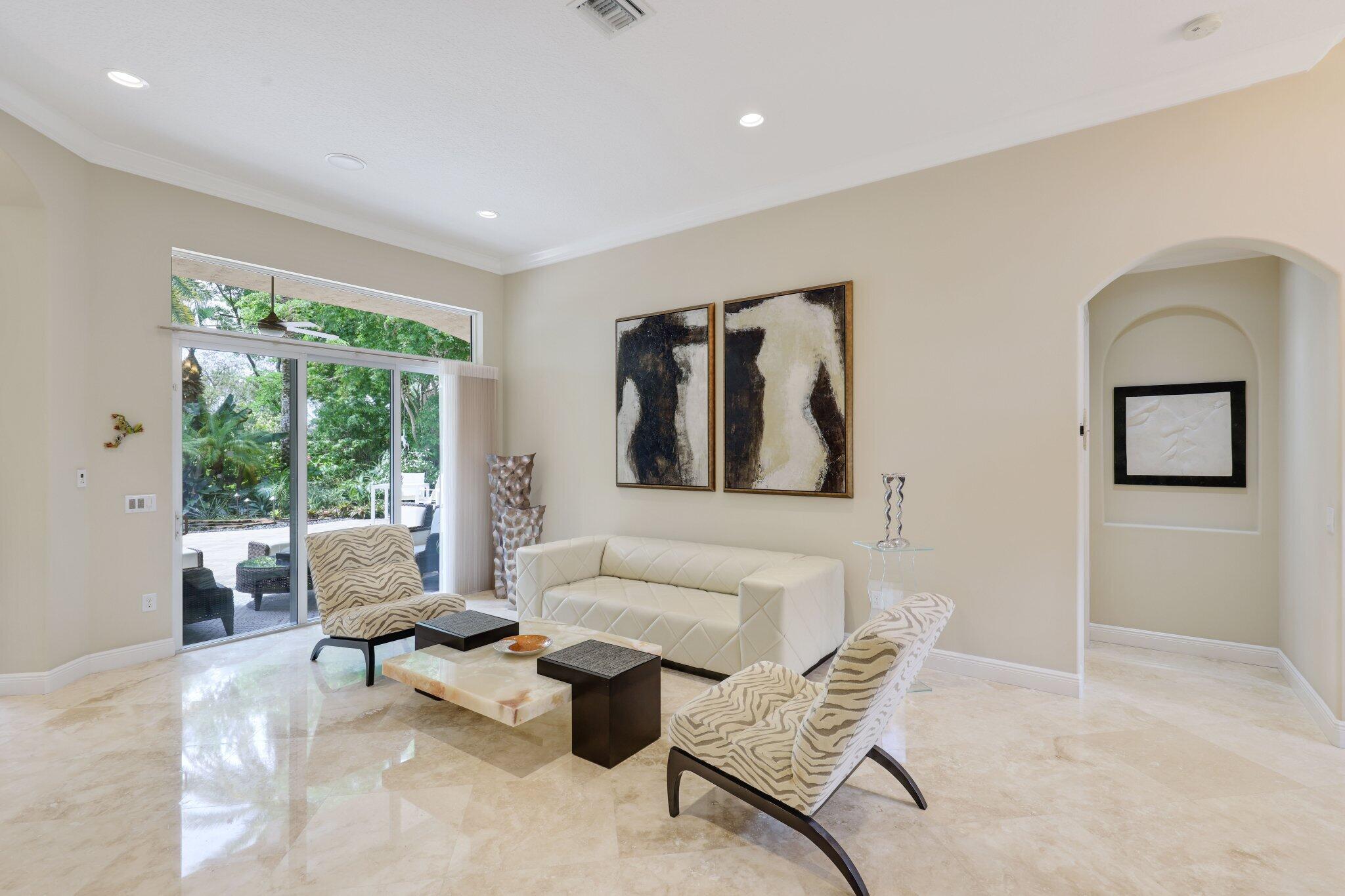 CANYON SPRINGS - Residential