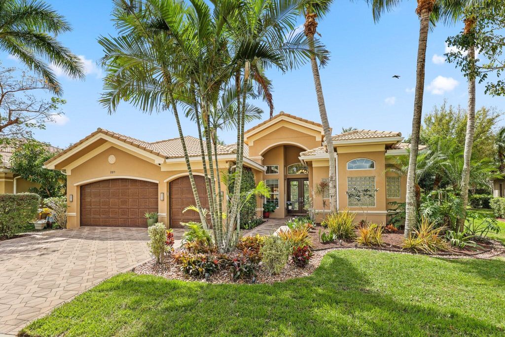 Photo of 11879 Fox Hill Circle, Boynton Beach, FL 33473 (MLS # B26008284)