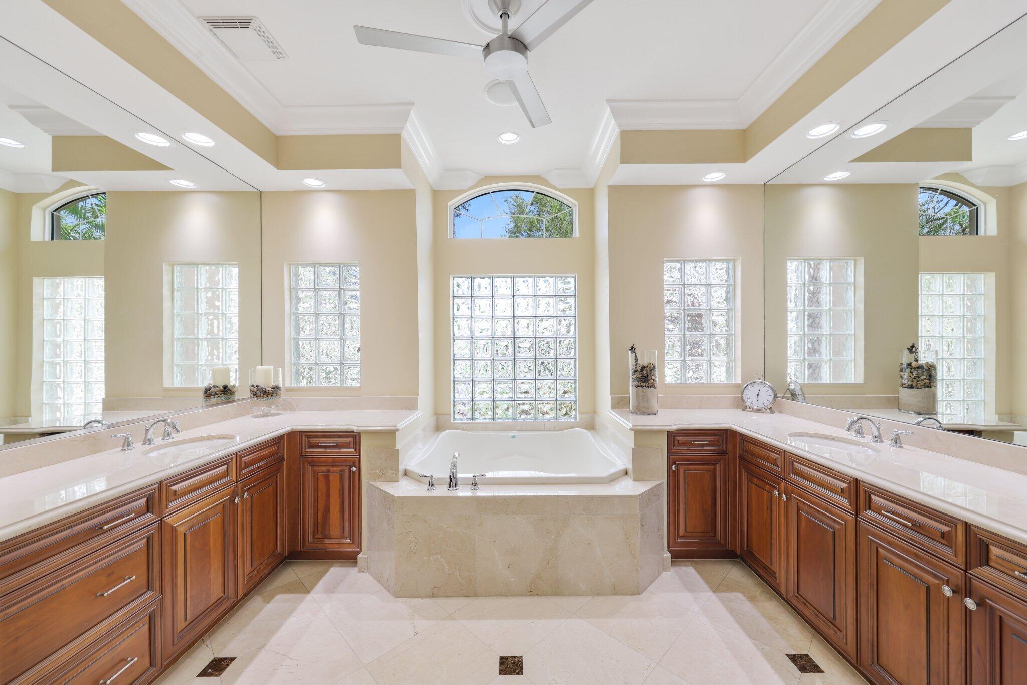 CANYON SPRINGS - Residential