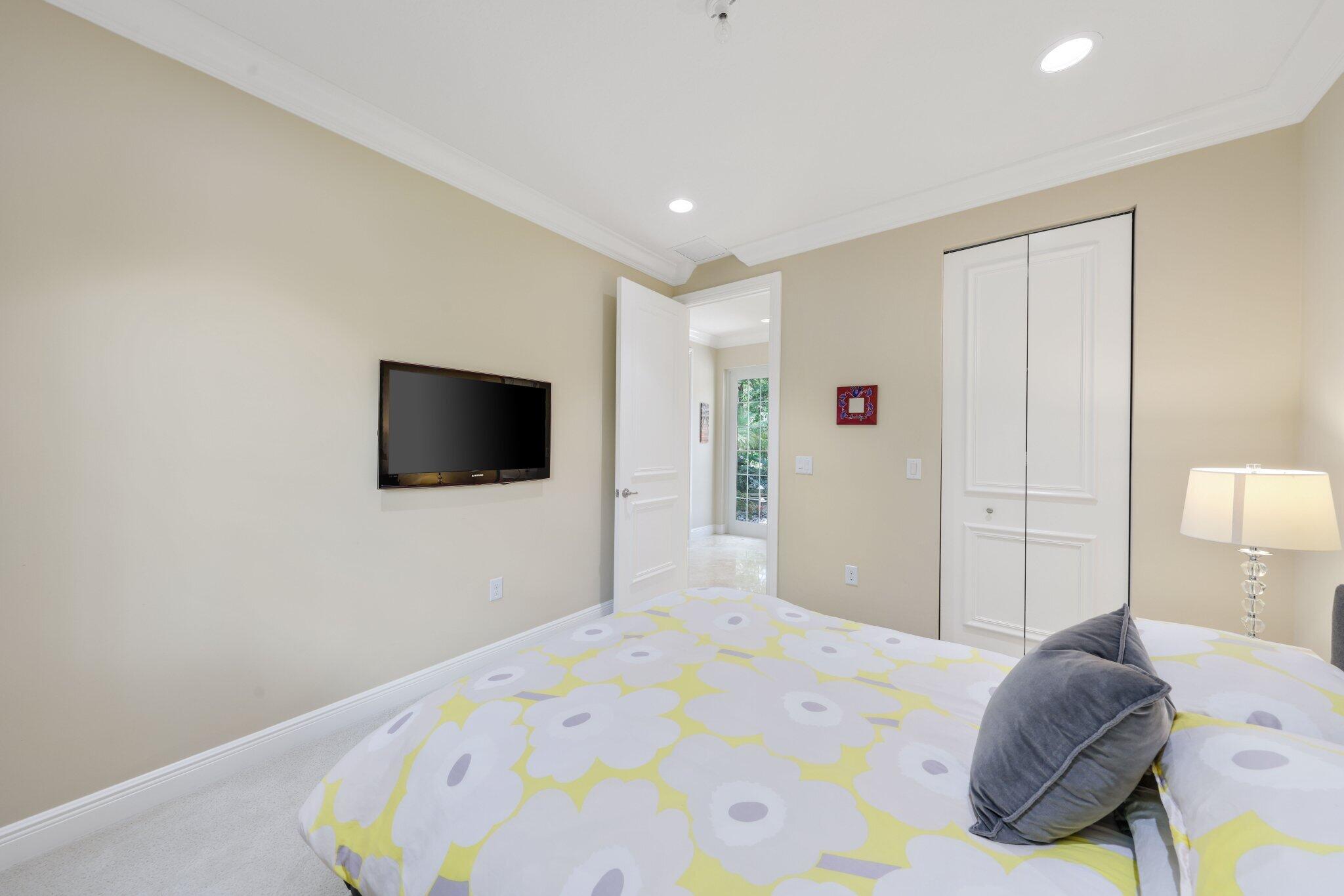 CANYON SPRINGS - Residential