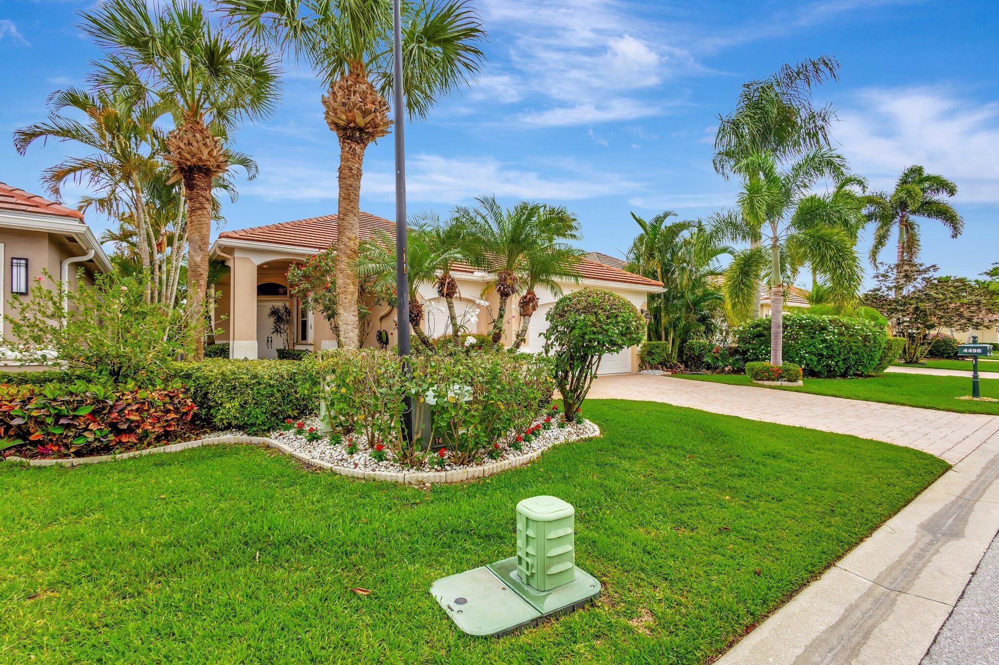 4498 Hazleton Lane