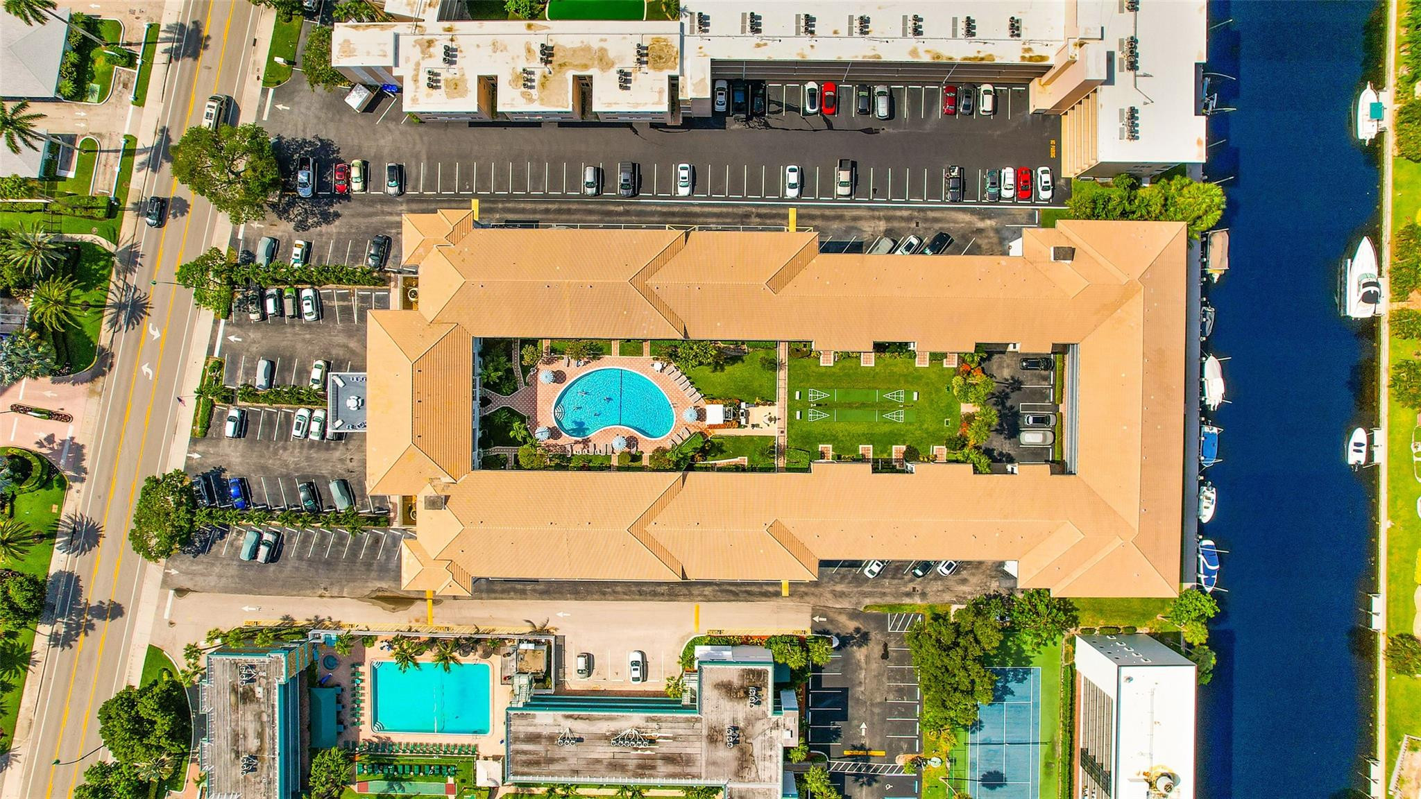 NORTH LEISURE GARDENS - Residential